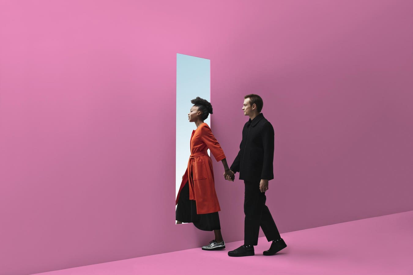 3 Ways ‘Self-Expansion’ Helps Your Relationship Last, By A Psychologist