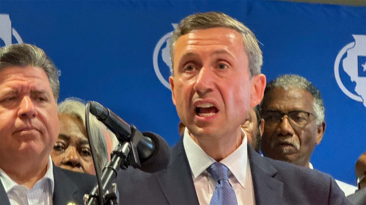 DNC summer meeting in Minneapolis tackles party’s political struggles