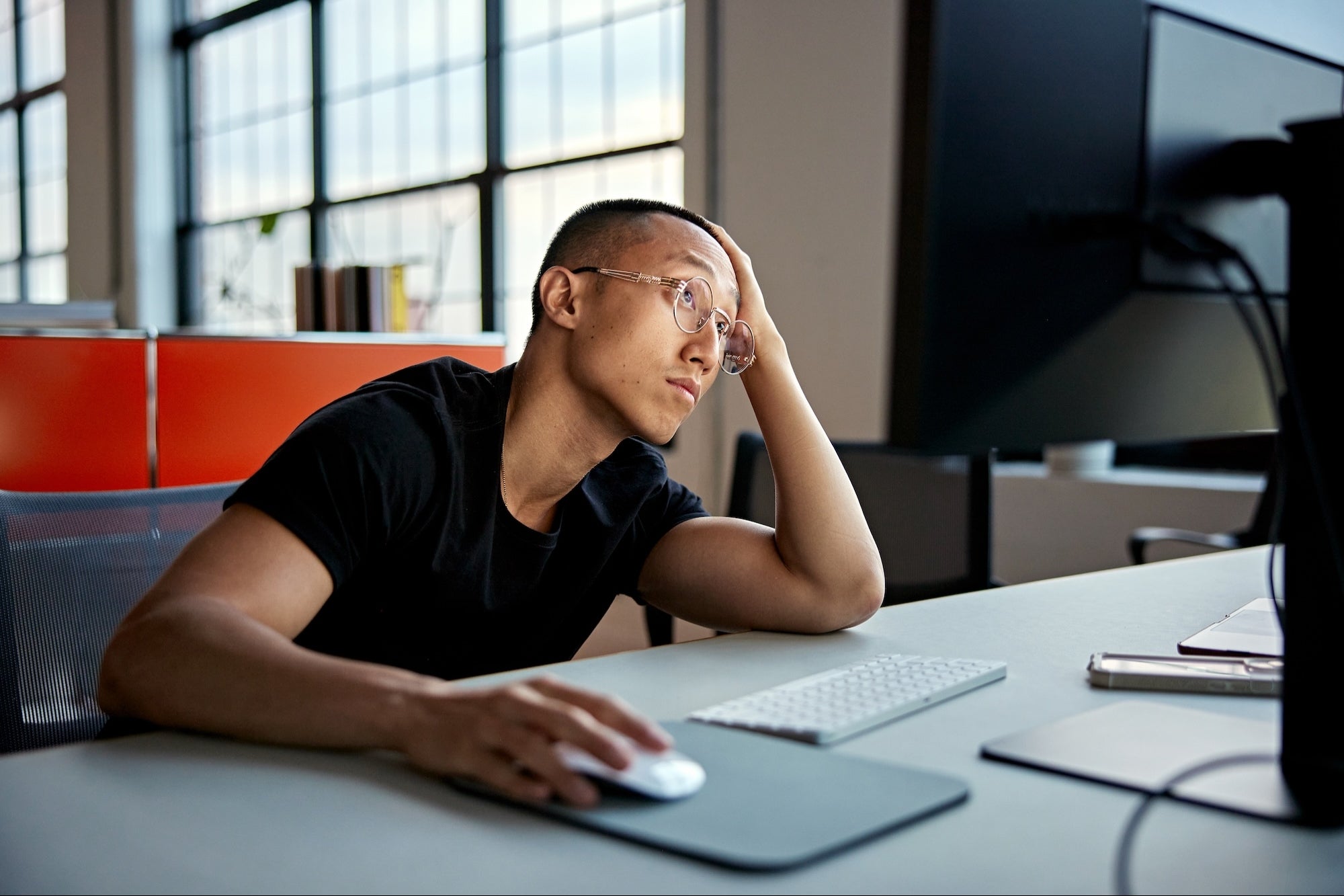 ‘Quiet Cracking’ Is a New Workplace Phenomenon