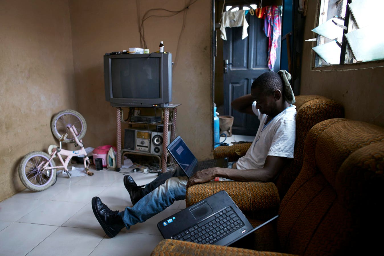 Transnational Romance Fraud: West Africa–U.S. Links