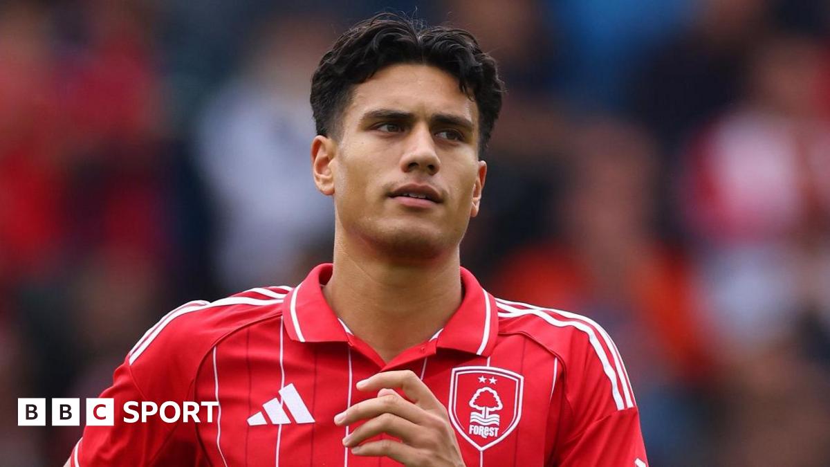 Marko Stamenic: Swansea City close in on Nottingham Forest midfielder