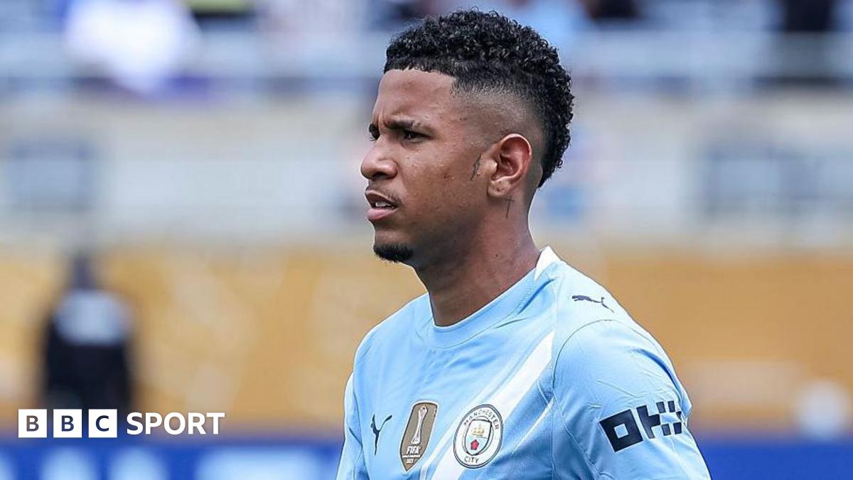 Tottenham open talks with Manchester City to sign Brazil winger Savinho