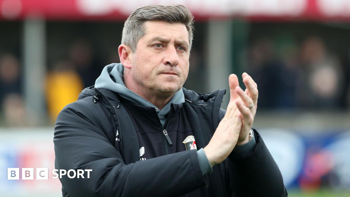 Irish Premiership: Glentoran manager Declan Devine banking on experience to push forward