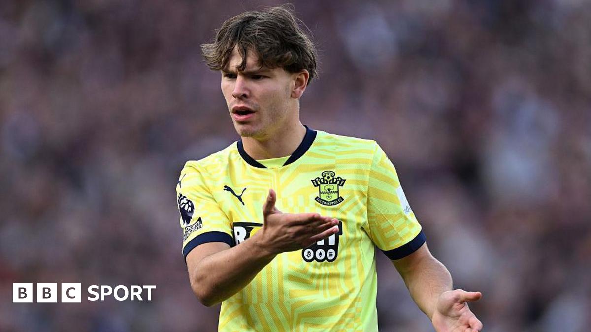 Tyler Dibling: Teenage midfielder withdrawn from Southampton training amid Everton talks