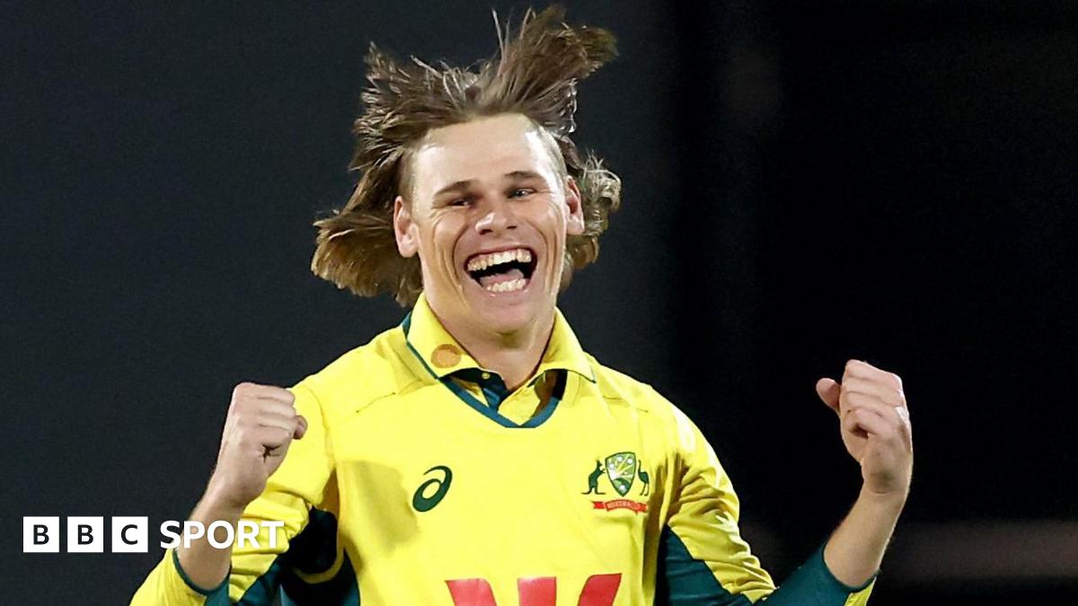 Australia thrash South Africa by 276 runs to avoid ODI whitewash