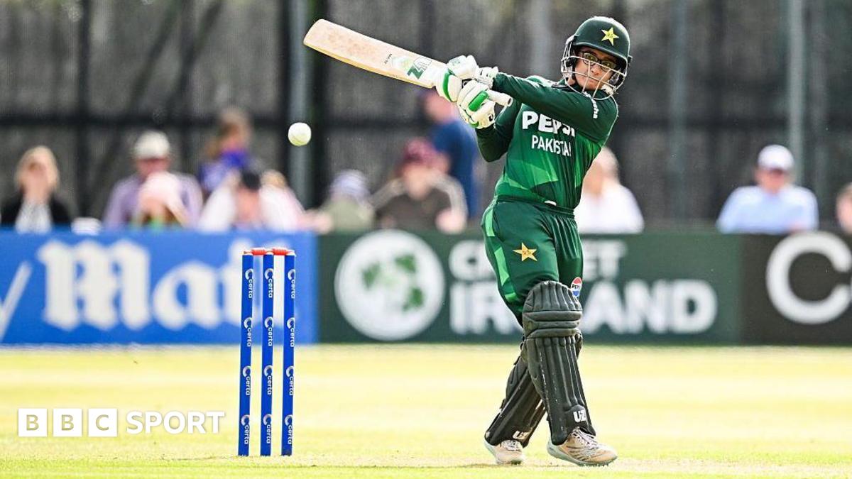 Ireland Women v Pakistan: Ireland denied clean sweep by Pakistan in third T20 international