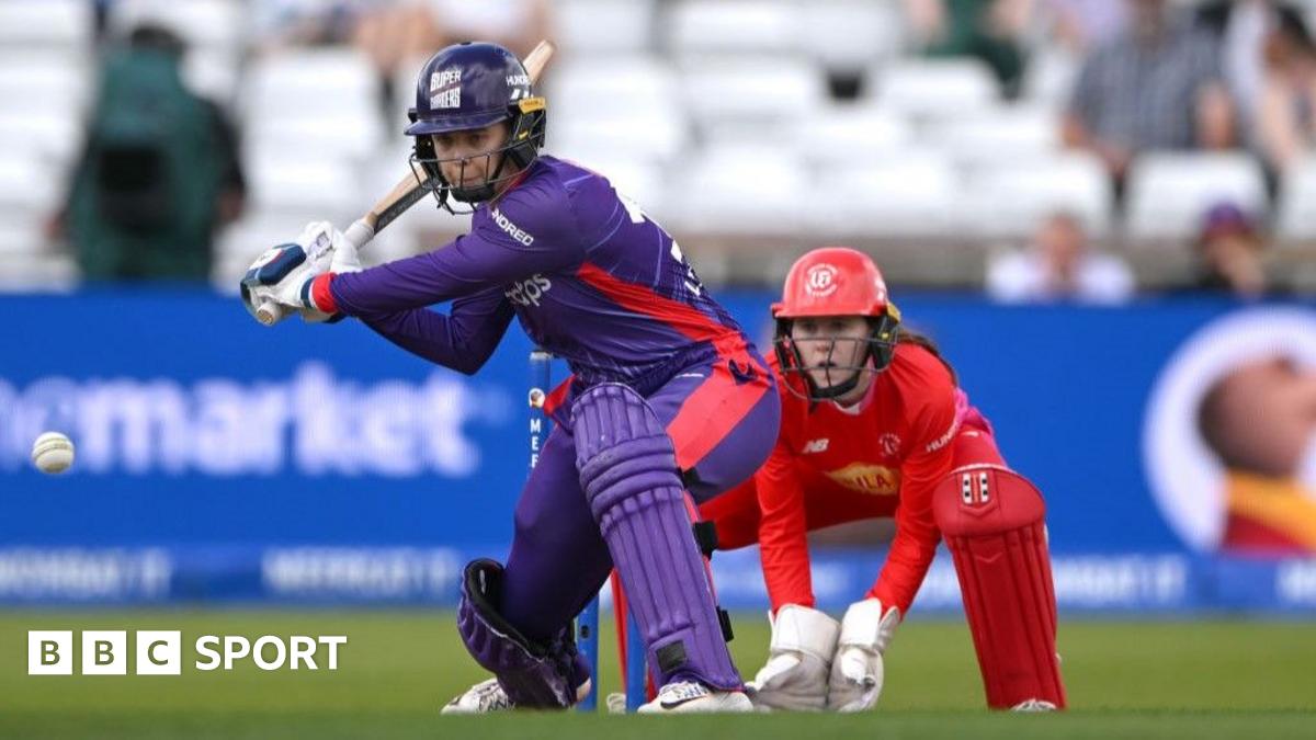 The Hundred 2025: Phoebe Litchfield – Australia and Northern Superchargers batter explains her switch hit