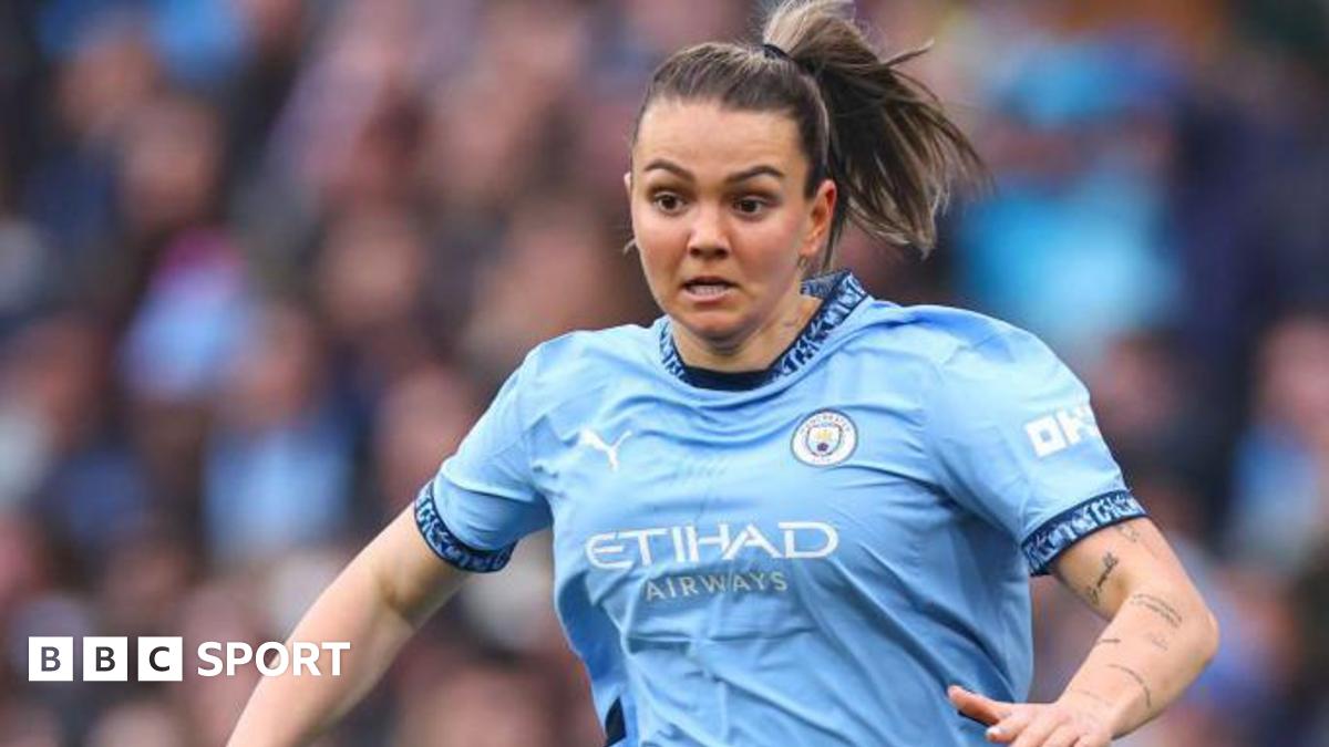 WSL transfers: Manchester City sign Arsenal defender Laura Wienroither on two-year contract