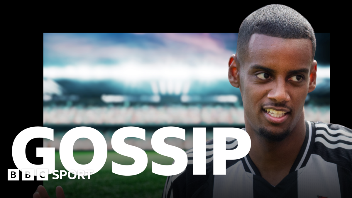 Football gossip: Isak, Strand Larsen, Hojlund, Ake, Garnacho, Sancho