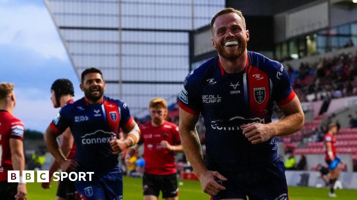 Super League: Salford Red Devils 12-74 Hull KR – Robins thrash depleted Salford