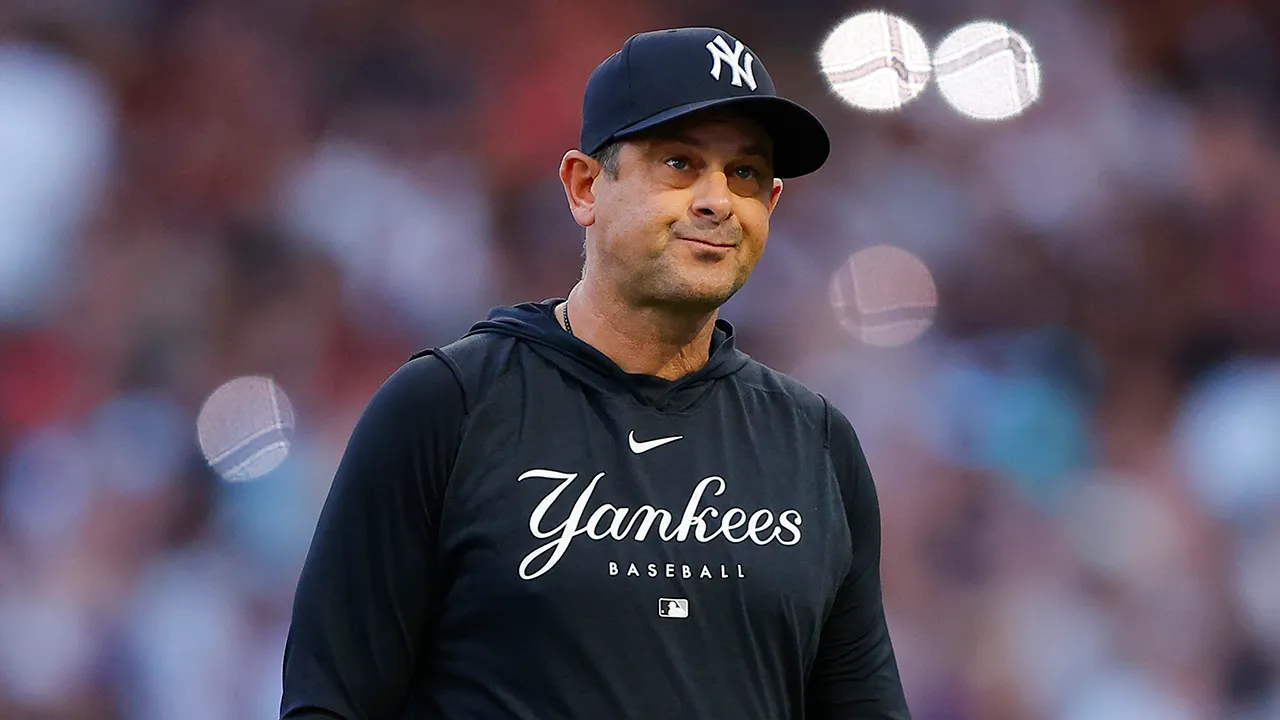 Aaron Boone defends Yankees players after legends’ harsh criticism