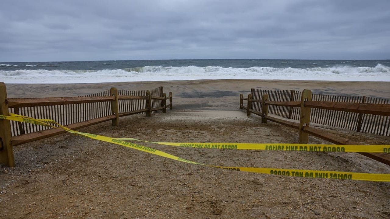 East Coast beaches face fecal contamination warnings for Labor Day