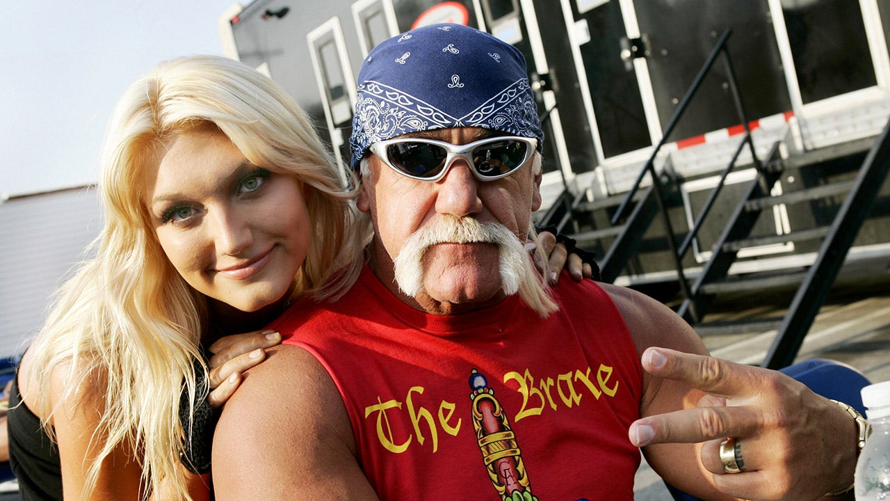 Brooke Hogan skips Hulk Hogan’s funeral for private beach tribute instead