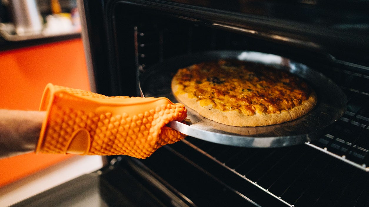 Amazon Outlet’s Labor Day sale: KitchenAid, Carhartt and more under $50