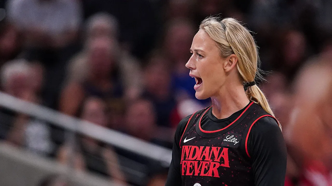 Sophie Cunningham fined again for criticizing referees a second time