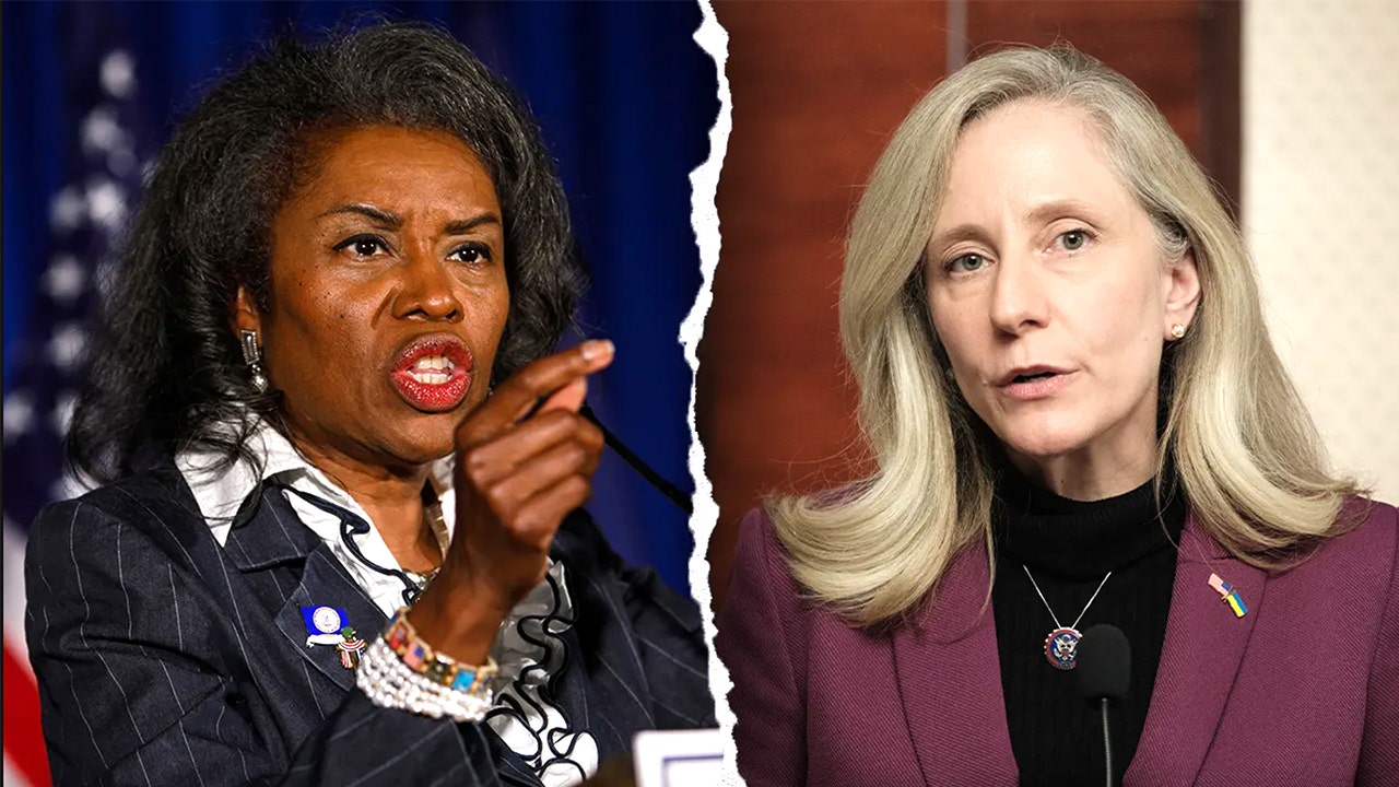 Spanberger vows to rescind Youngkin ICE order, Earle-Sears objects