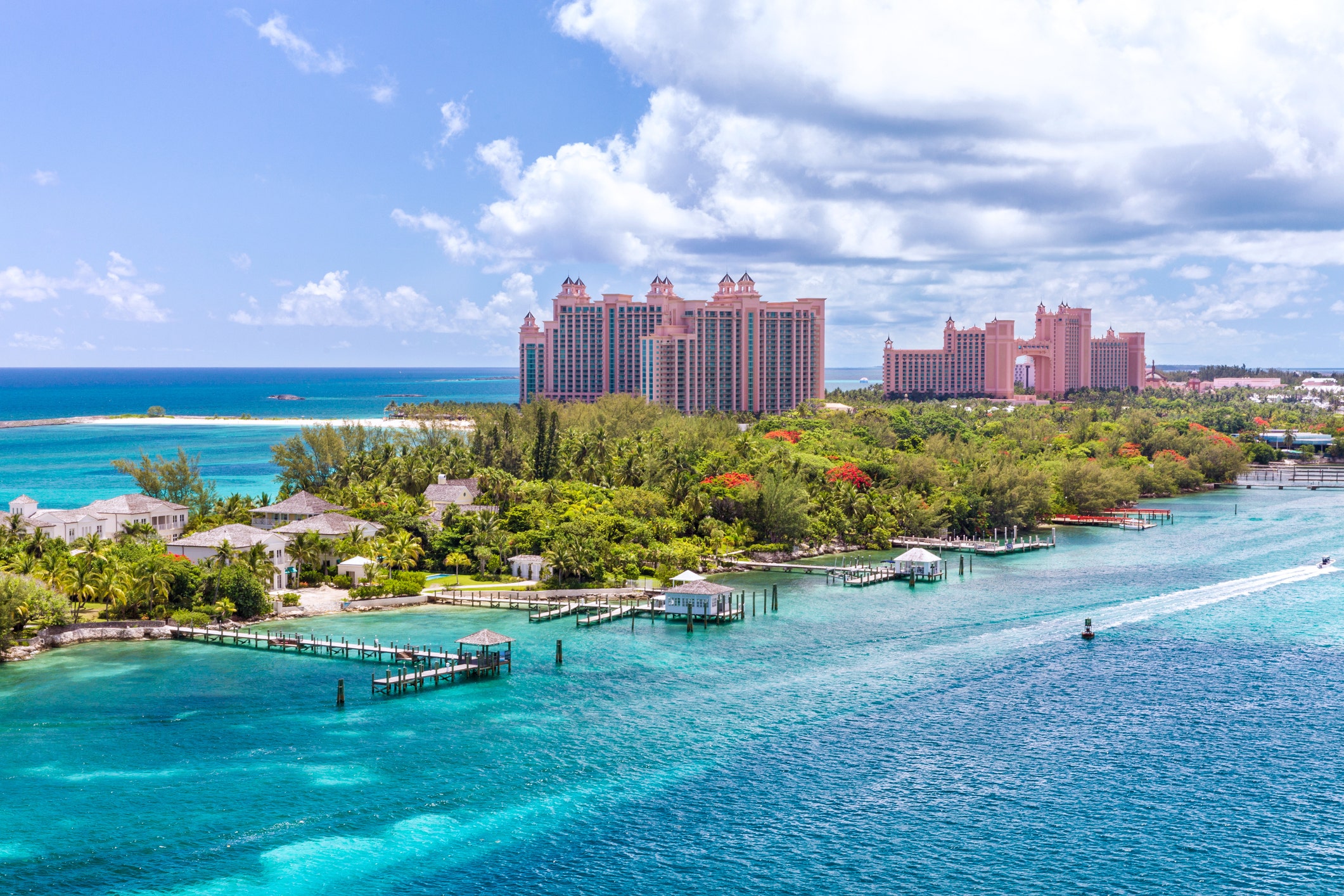 American tourist injured in Bahamas shark attack while spearfishing