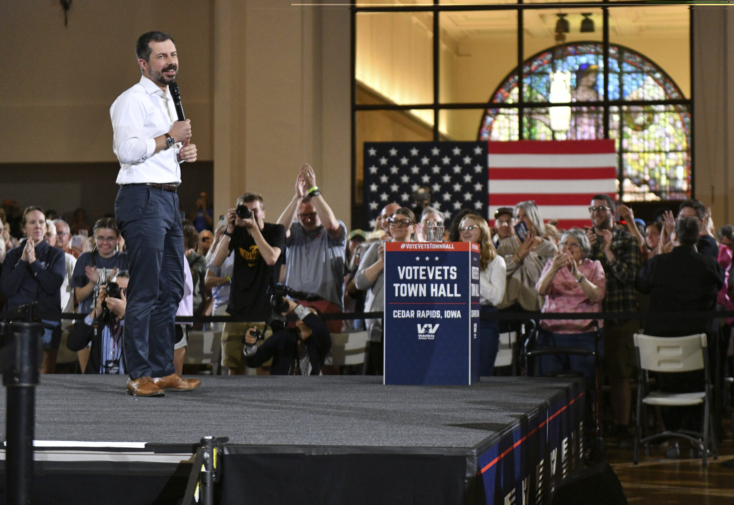 How top Democrats are already gearing up for 2028 online