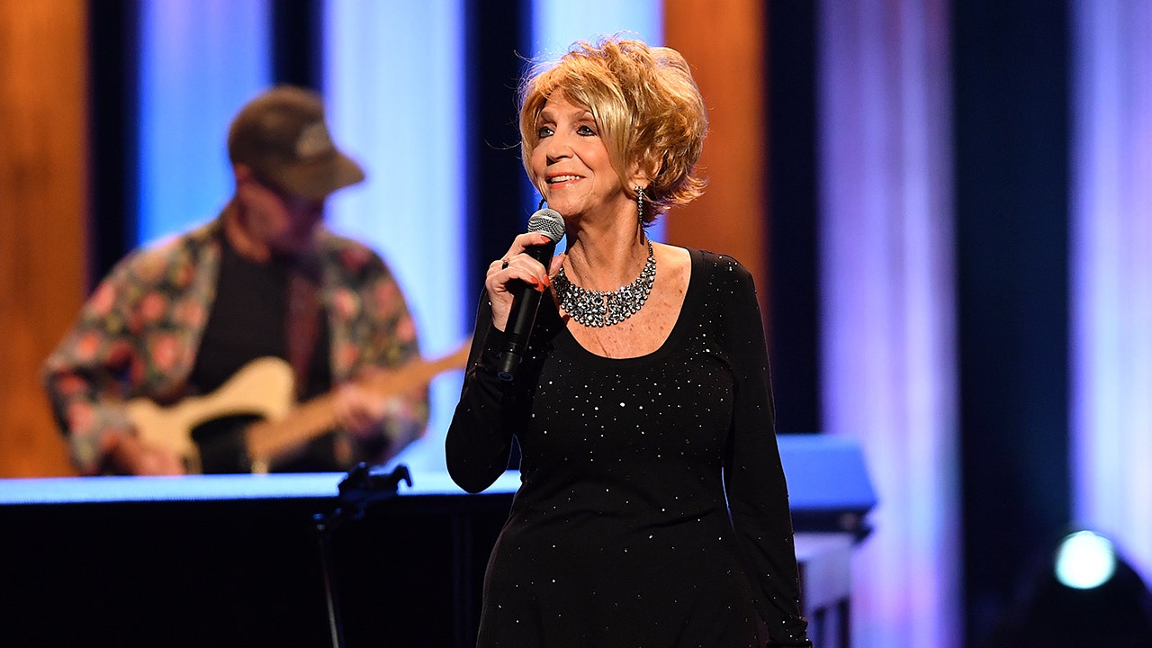 Country singer Jeannie Seely dies at 85 after battling serious infection