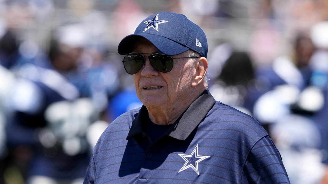 NFL news: Cowboys’ Jerry Jones reacts to Micah Parsons trade request