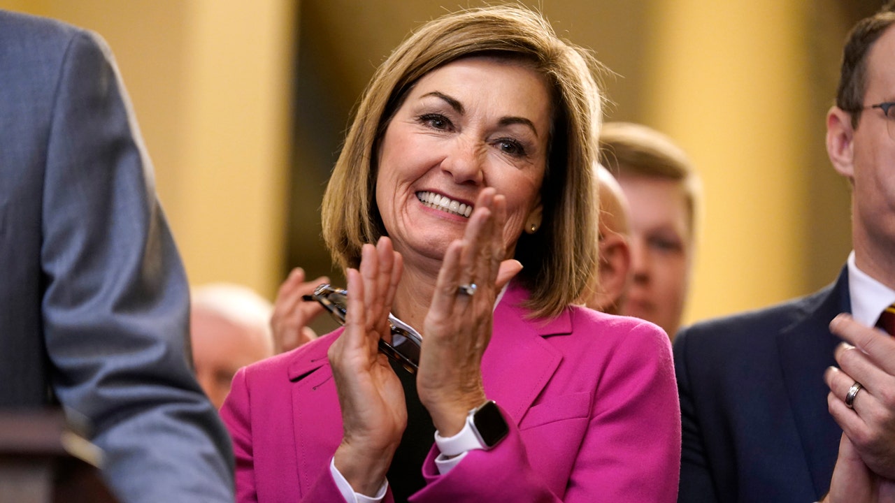 Reynolds announces Iowa Guard ready for ICE administrative support