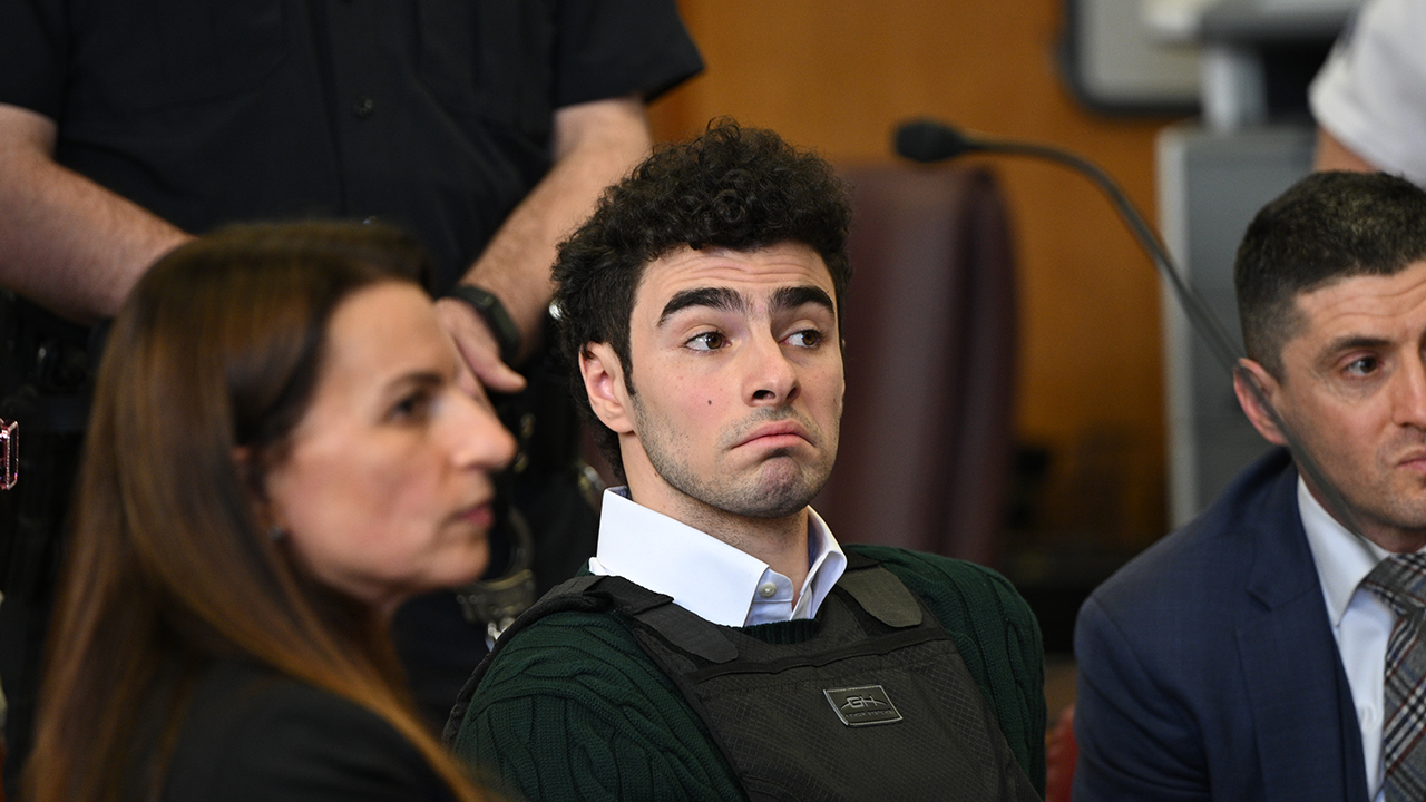 Luigi Mangione prosecutors deny HIPAA violation allegations over Aetna records