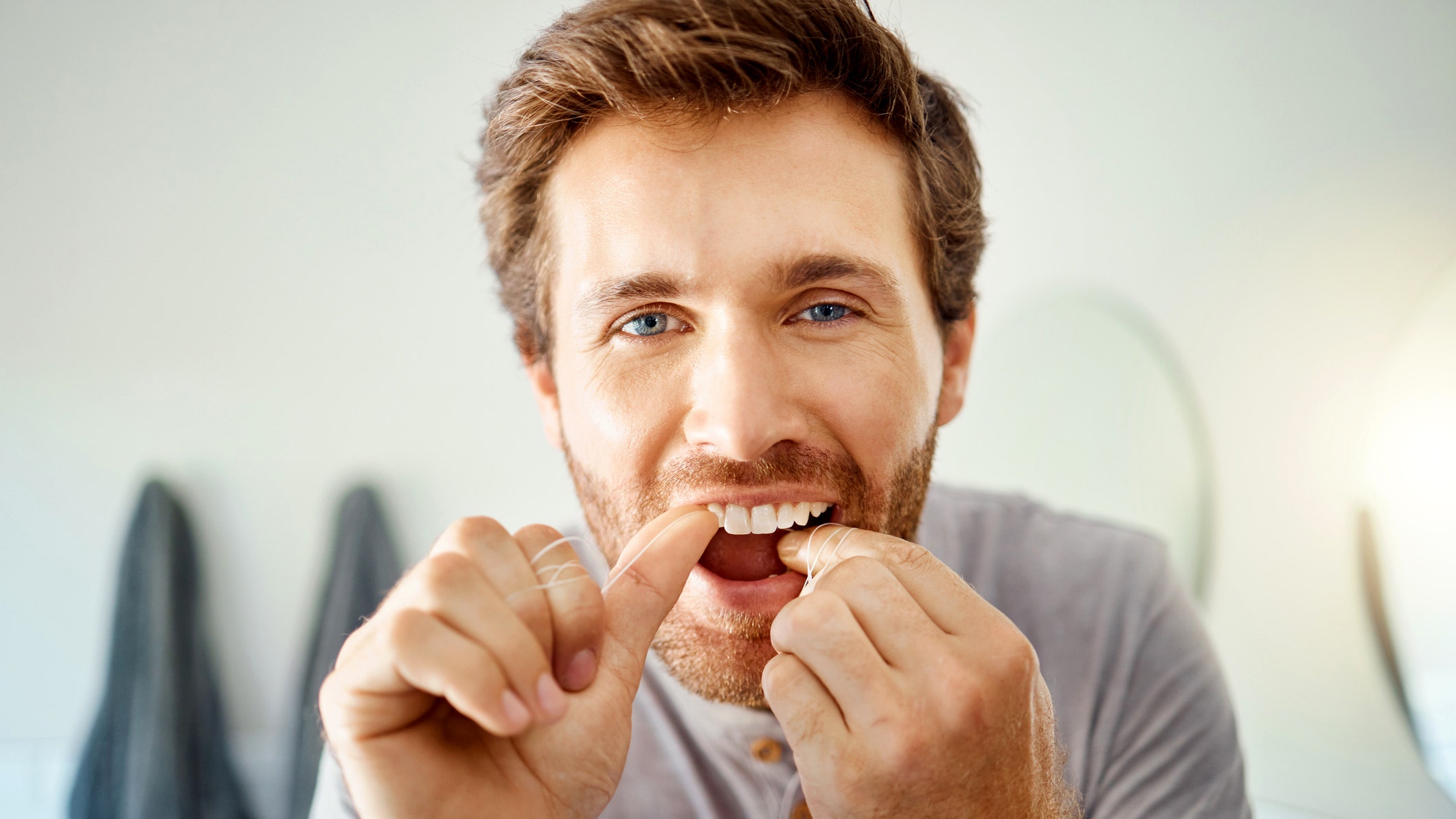 Study shows dental floss can effectively release vaccines through gums