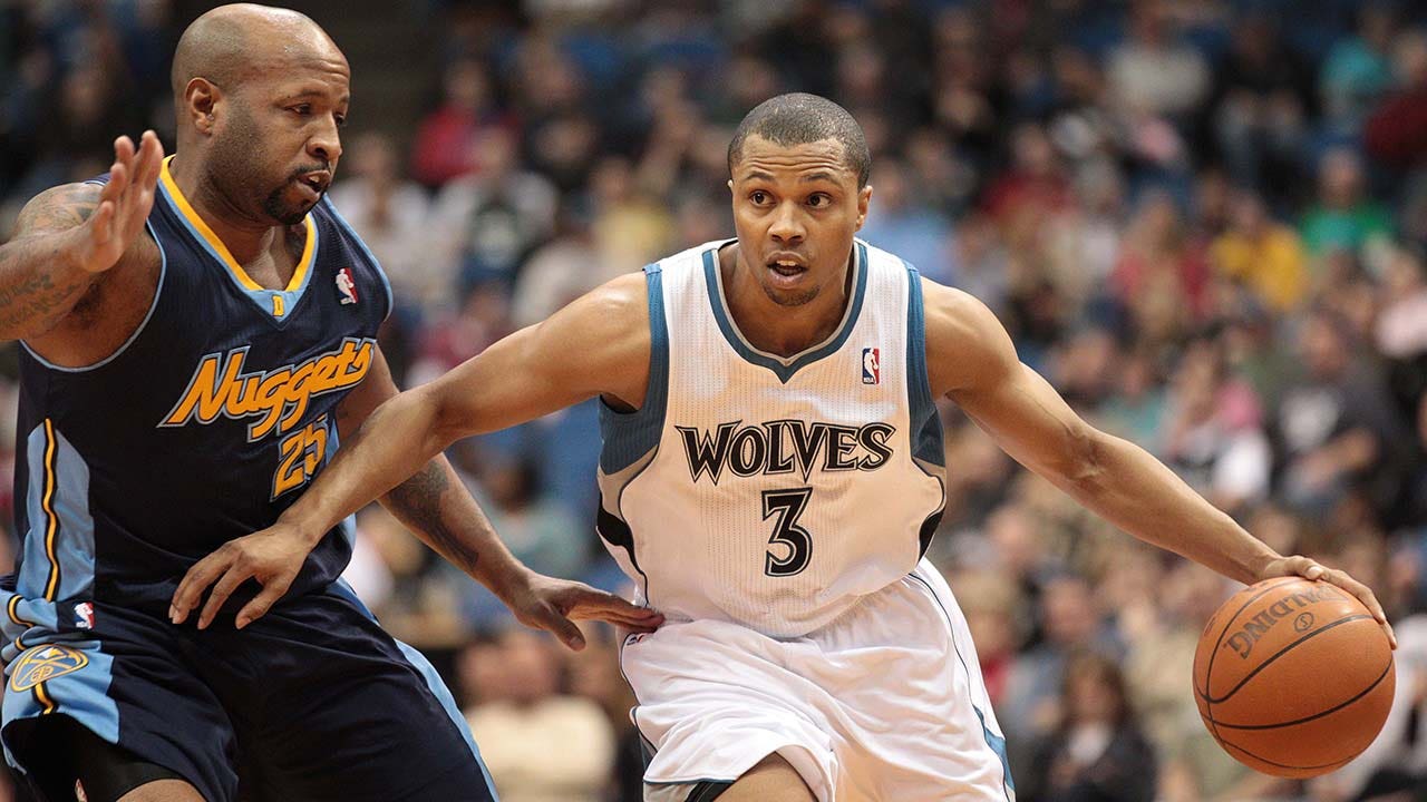 Ex-NBA player asks Trump for pardon