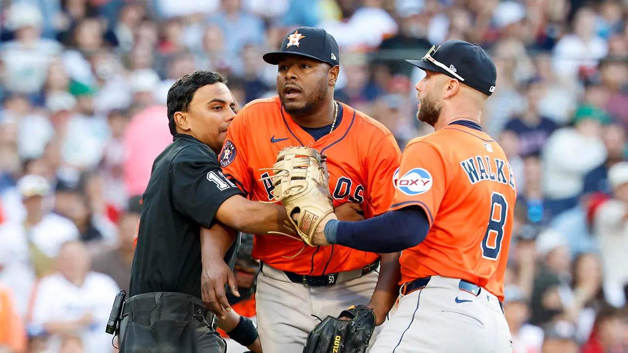 Red Sox announcer makes crack at Astros’ sign-stealing scandal as benches clear