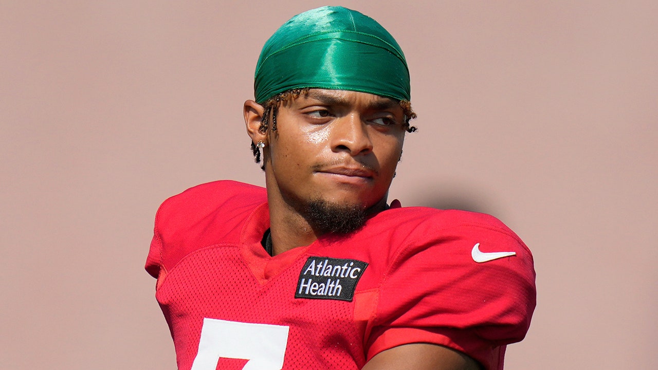 NFL news: Jets’ Justin Fields talks Bible reading