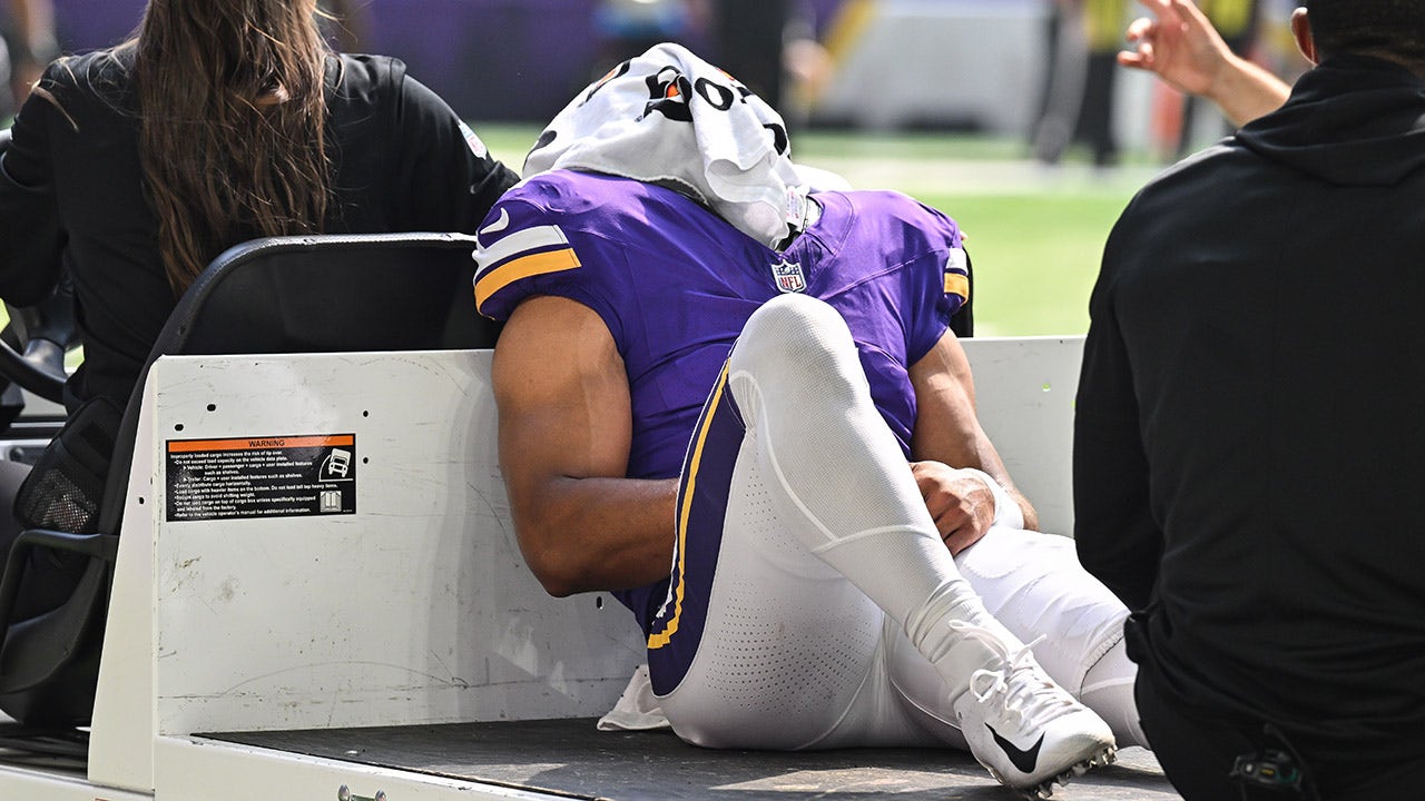 NFL news: Vikings’ Rondale Moore suffers brutal knee injury
