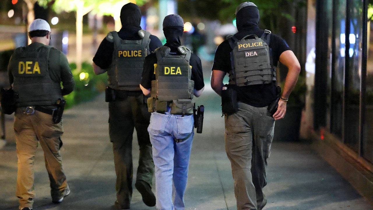 National Guard, federal agents patrol DC to make 45 arrests Wednesday night
