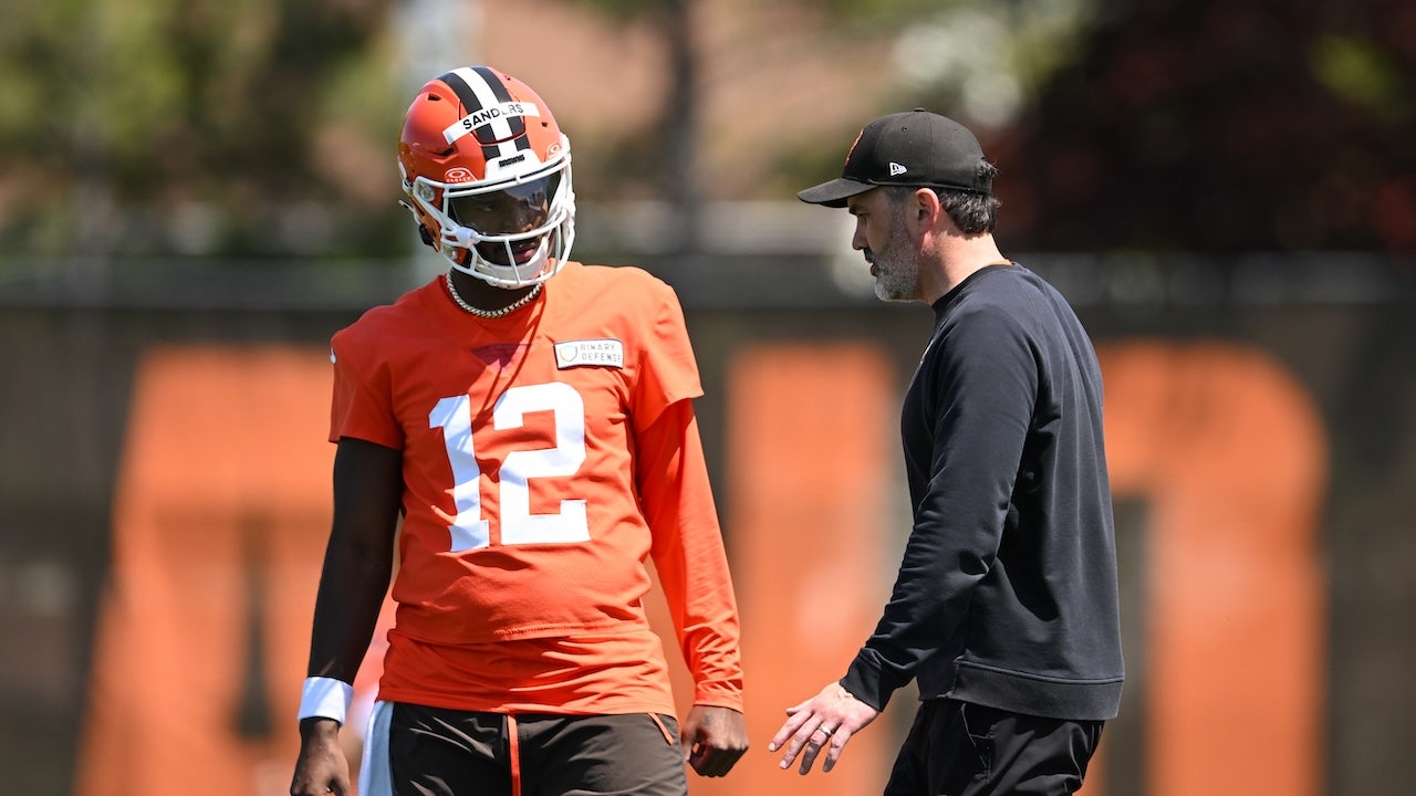 Browns coach Kevin Stefanski unclear on Shedeur Sanders’ role after debut