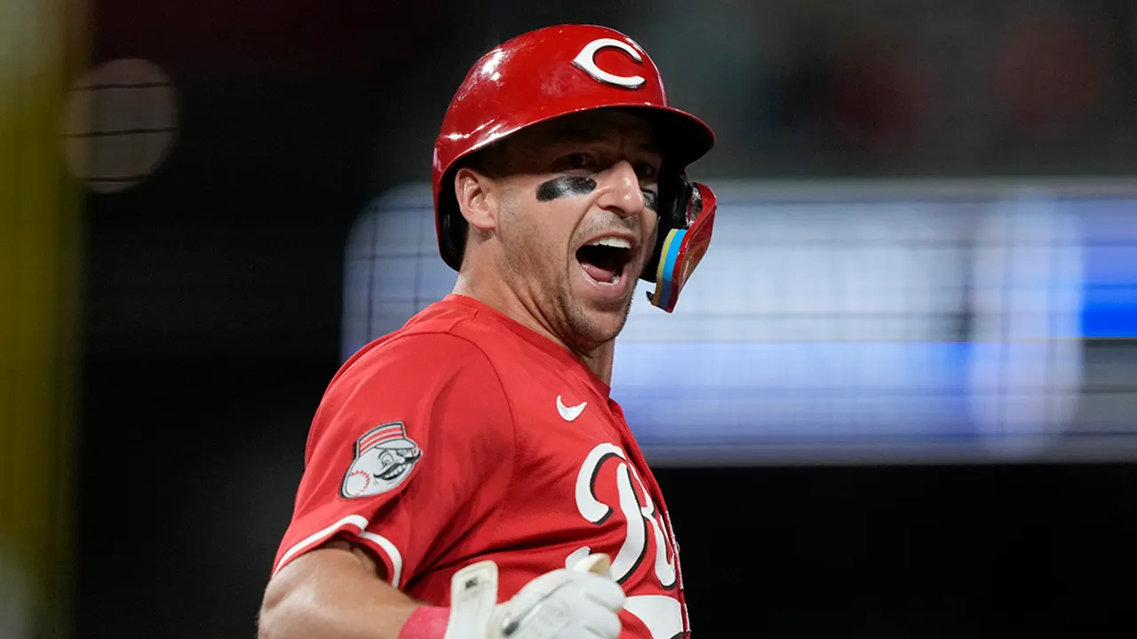 MLB news: Braves, Reds score 16 runs in wild eighth inning