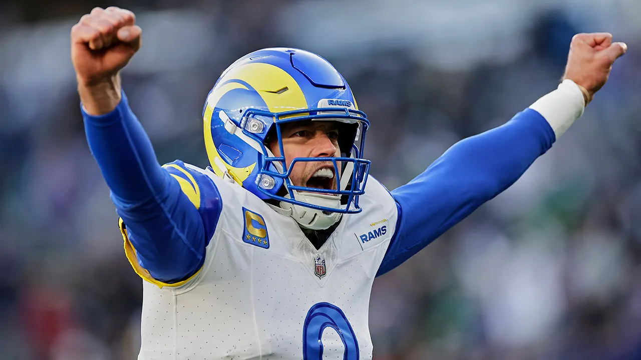 Rams’ Matthew Stafford back on field despite aggravated disc in back injury