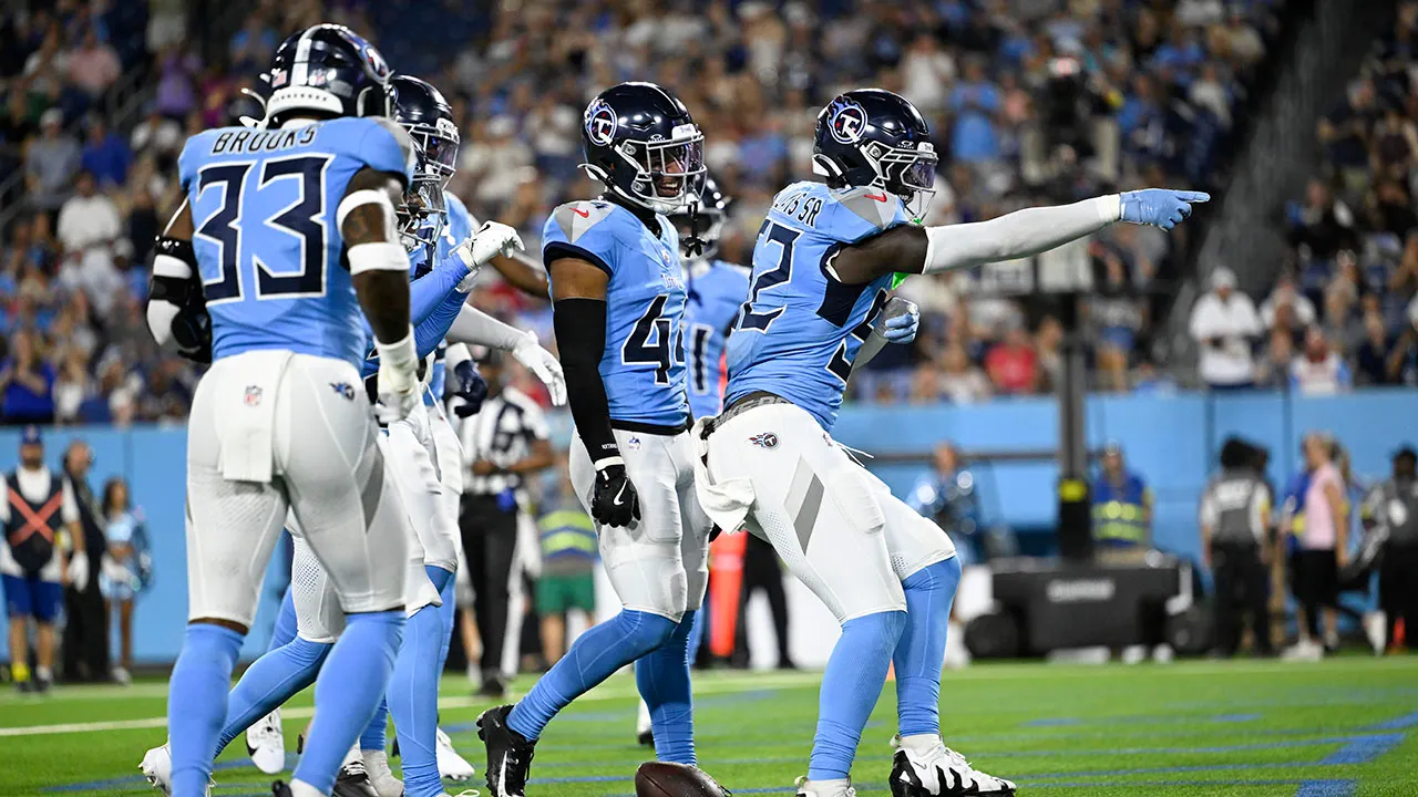 NFL news: Adult toy thrown on field at Titans-Vikings preseason game