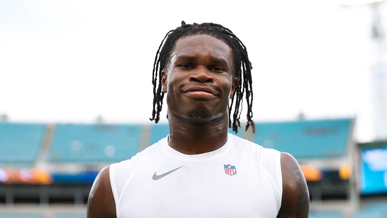 Jaguars’ Travis Hunter earns praise for academic excellence