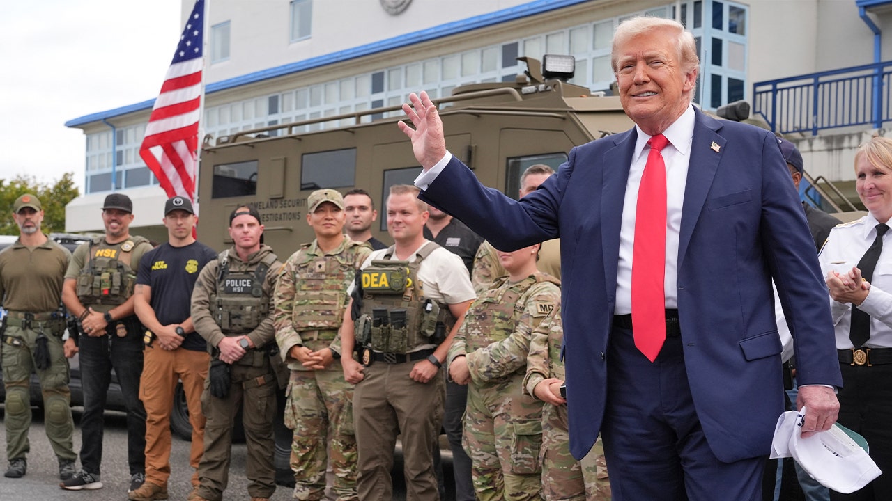 White House pushes National Guard troops despite Pritzker pushback
