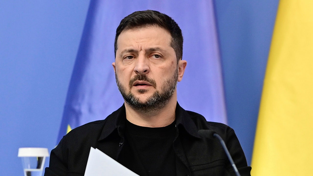 Zelenskyy says ‘no sign’ Russia preparing to end war ahead of Trump-Putin meeting