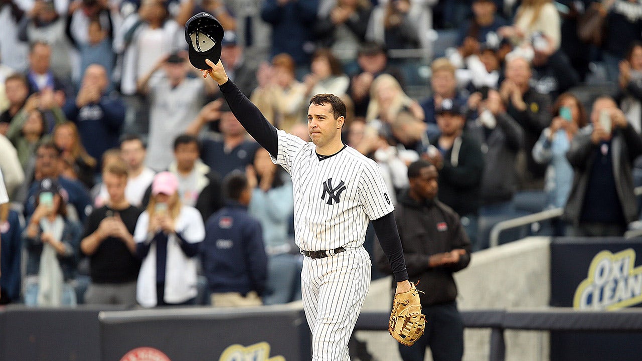 Former MLB star Mark Teixeira announces Congressional campaign