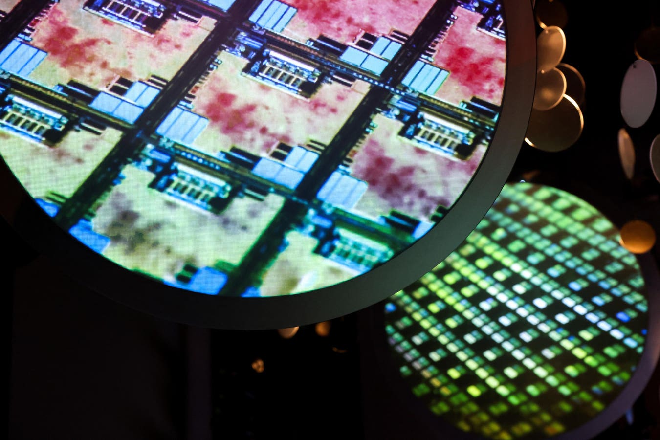 AI-Powered Nose Launches For Better Health And … Computer Chips