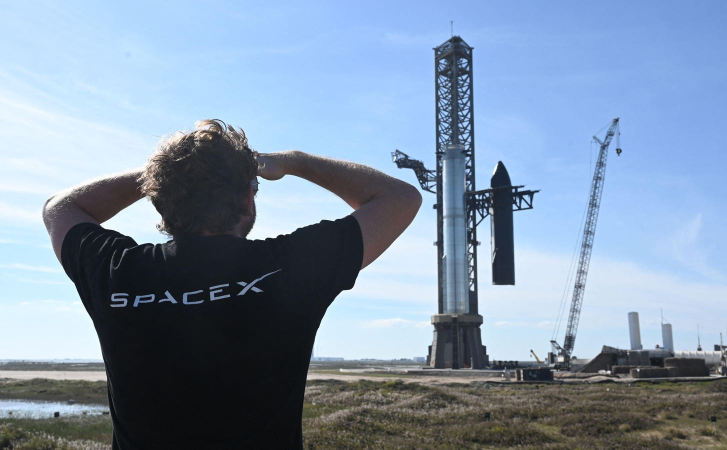 SpaceX’s $17 Billion EchoStar Deal Won’t Work Without Starship