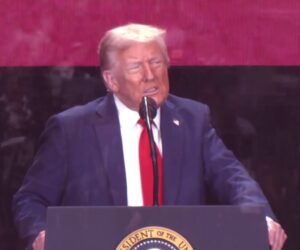 Charlie Kirk honored by Trump & Republican leaders at memorial service