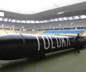 Giant Robot Submarine Threatens Russia’s Kerch Bridge And Ports