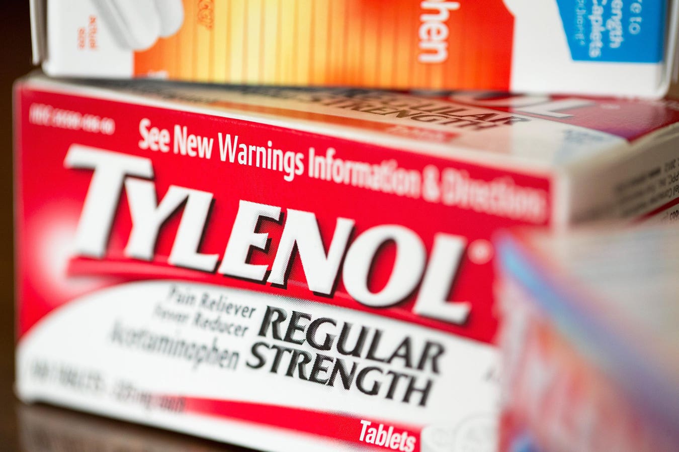 Women Physicians Respond To Trump’s Announcement On Tylenol And Autism