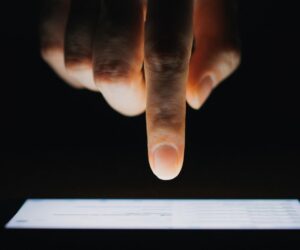 Google Warning—Delete All Texts That Include These 2 Words