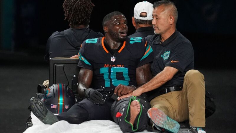 Agent: Tyreek Hill’s surgery went well, he will play in 2026
