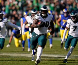 Eagles’ returning a blocked field goal as time expired had major gambling consequences
