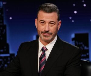 Jimmy Kimmel seeks to smooth tensions and takes aim at Trump in first show since ABC suspension
