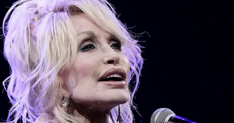 Dolly Parton postpones shows due to health issues